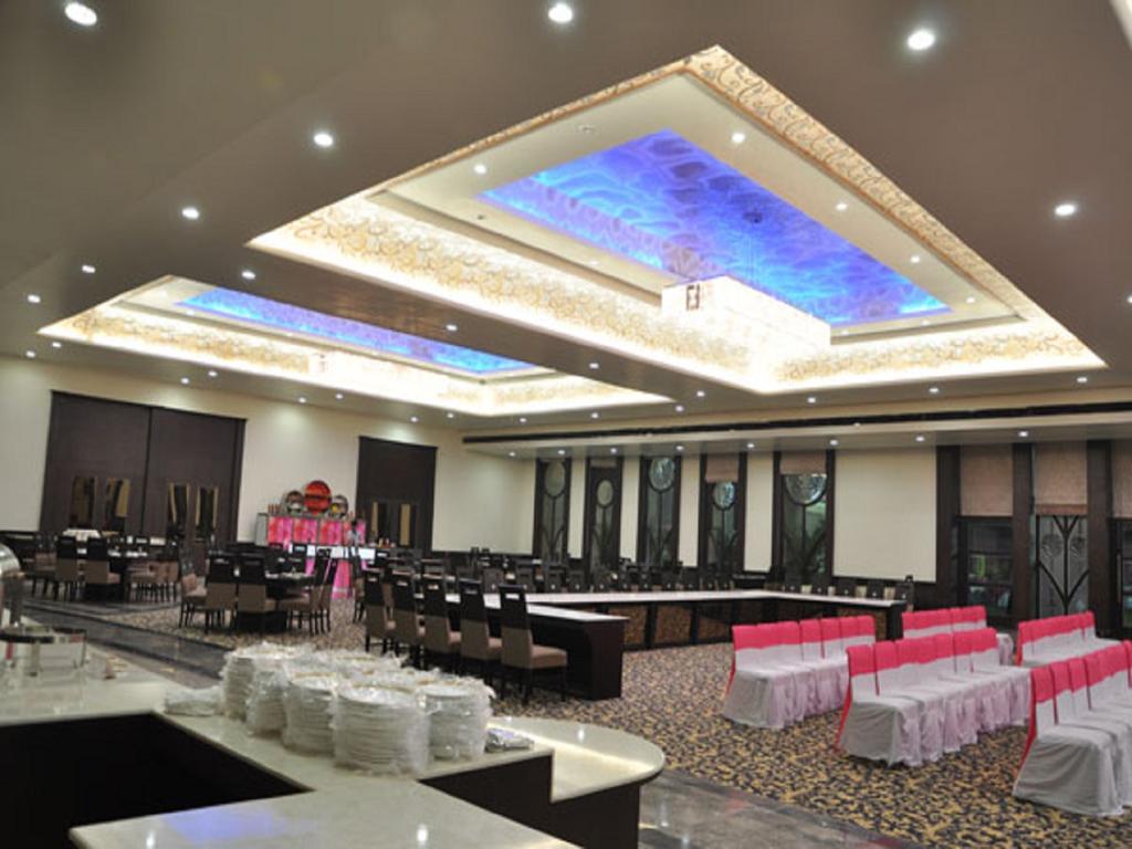 Hotel Sepal Bathinda Buitenkant foto