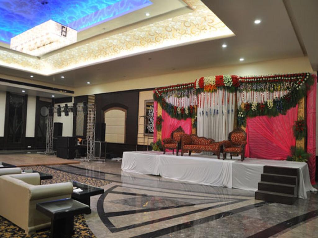 Hotel Sepal Bathinda Buitenkant foto
