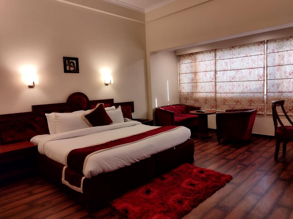 Hotel Sepal Bathinda Buitenkant foto