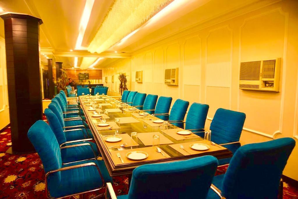 Hotel Sepal Bathinda Buitenkant foto